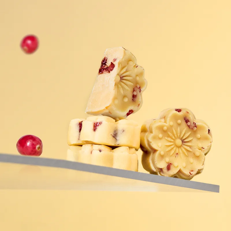 xuanma mung bean cake with cranberry